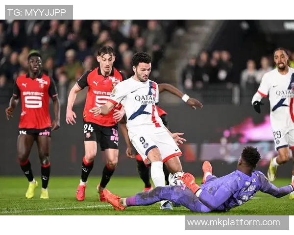 英超惊天冷门巴黎圣日耳曼大胜AC米兰点球大战瞬间点燃全场激情